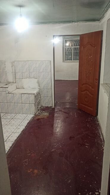 долгосрочный аренда дом: Сдаю времянку район жилмассив Бакай ата. 
можно топить печь зимой