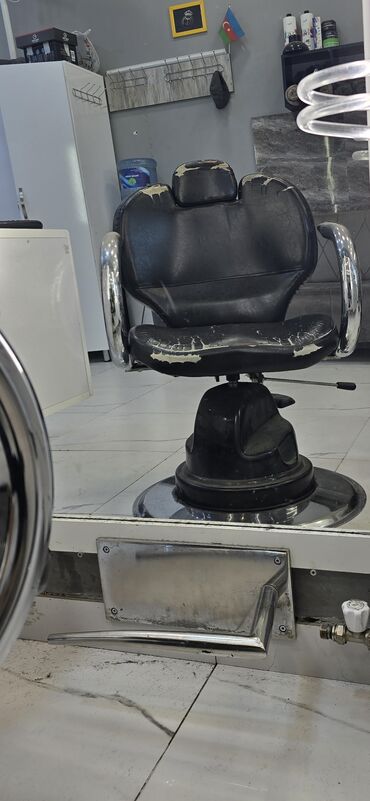 Digər biznes avadanlığı: Salon kreslosu işdənmiş