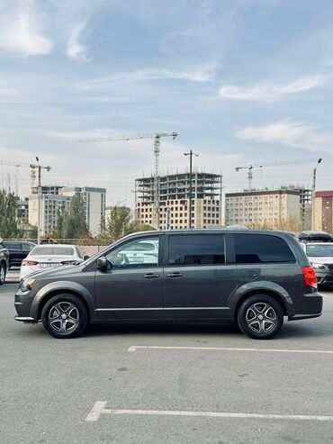 Dodge: Dodge Caravan: 2019 г., 3.6 л, Автомат, Бензин, Минивэн at lalafo.kg — 5 Dodge: Dodge Caravan: 2019 г., 3.6 л, Автомат, Бензин, Минивэн — 5