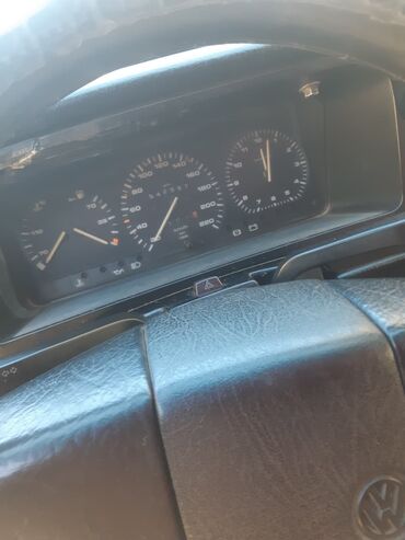 Volkswagen: Volkswagen Passat: 1991 г., 1.8 л, Механика, Универсал — 8