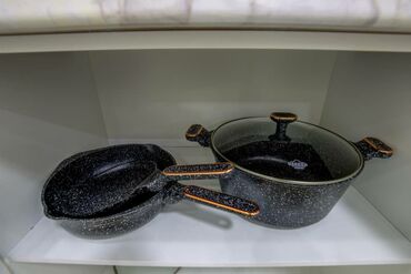 Посуточная аренда квартир: 2 комнаты, Бронь, Душевая кабина, Постельное белье — 11