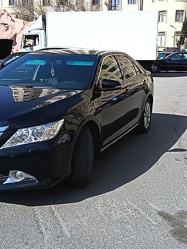 servis arabaları: Toyota Camry: 2.5 l | 2014 il Sedan — 3