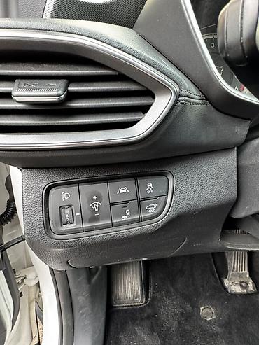 Hyundai: Hyundai Santa Fe: 2019 г., 2 л, Автомат, Дизель, Кроссовер — 8