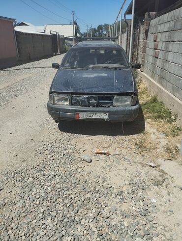 купить бмв х7 в бишкеке: Volkswagen Passat: 1991 г., 1.8 л, Механика, Бензин, Универсал
