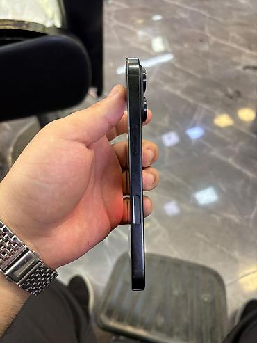iphone 14 pro ekranı: IPhone 14 Pro, Qara, Face ID — 6