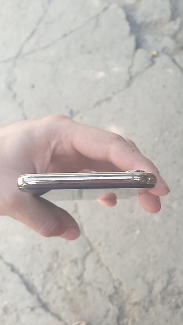 moza air: IPhone Xs, Новый, 64 ГБ, Золотой, Чехол, 73 % — 9
