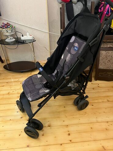 Коляска трость, Chicco, Б/у, Пол: Мальчик, Возраст: 18-24 месяцев