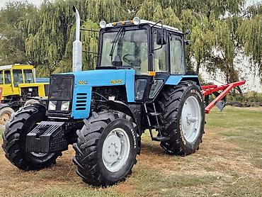 Тракторы МТЗ (Беларус): Модель: 1221, Новый, 2010 г., Трактор с другими агрегатами — 1