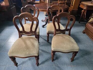 Setovi stolova i stolica: Sto u odlicnom stanju. Duzina 135 cm Sirina 100 cm Visina 77 cm — 13