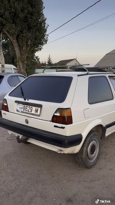 запчасти на авто: Volkswagen Golf: 1988 г., 1.3 л, Механика, Бензин, Седан