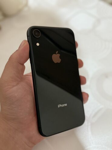 Apple iPhone: IPhone Xr, Б/у, 128 ГБ, Черный, 77 %