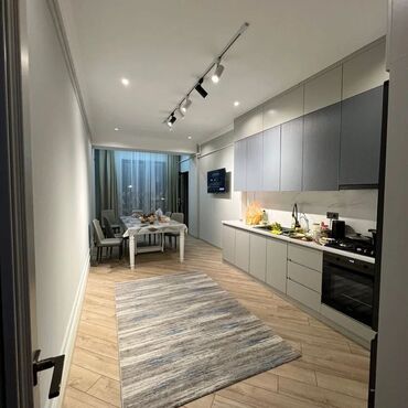 квартира в золотом квадрате: 2 комнаты, 100 м², Элитка, 2 этаж, Евроремонт