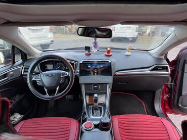 Ford: Ford Fusion – qırmızı mettalik sedan - Korpus: 4 qapılı sedan — 11