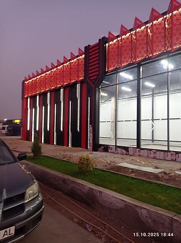 Фасадные сэндвич панели: Архитектурные фасадные панели и световые элементы для коммерческих — 2