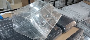 Mebellərin yığılması: Konfet və çərəz üçün vitrinlər sifarişlə hazırlanır — 16