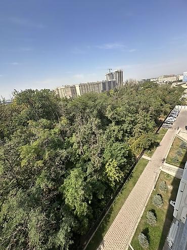 Студия, 57 м², Азия Молл Элитка, 9 этаж, Евроремонт at lalafo.kg Студия, 57 м², Азия Молл Элитка, 9 этаж, Евроремонт