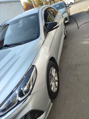 Hyundai: Hyundai Sonata: 2018 г., 2 л, Автомат, Газ, Седан — 7