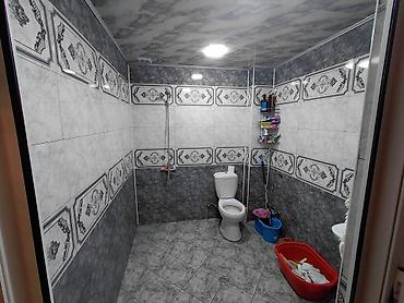 Köhnə tikili: Satış üçün 2otaqlı mənzil. Planlaşdırma: - Geniş qonaq otağı: divar — 11