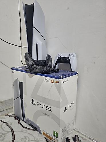 Sony PlayStation: PlayStation 5 slim (версия с дисководом) + 2 геймпада DualSense — 2