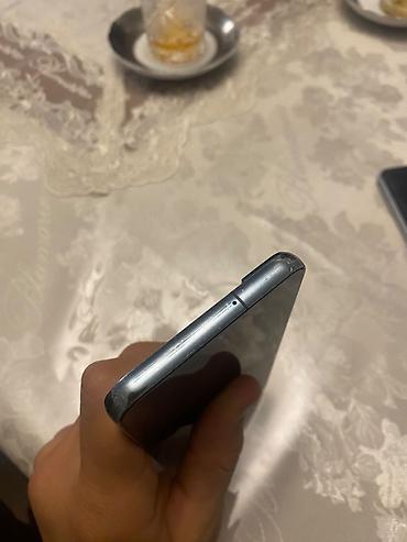 samsung a10 2020: Məhsul: Smartfon Xüsusiyyətlər: - Ön panel: tam ekran, mərkəzdə — 7