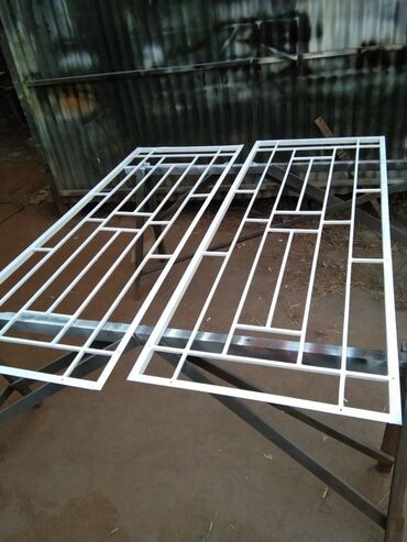 Металлические лестницы: Сварочный работа Полка для цветов Рещётка для окно и двери. Сущилка — 10