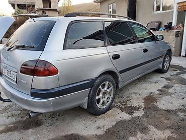 Toyota: Toyota Avensis: 2003 г., Дизель — 9