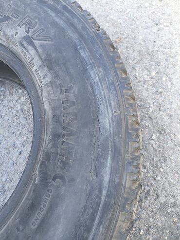 Шины: Шины 265 / 70 / R 15, Всесезонная, Б/у, 1 шт, Внедорожные (АТ/МТ), Китай, Falken — 10