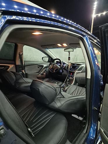 bmw e 39: Hyundai Elantra: 1.8 l | 2014 il Sedan — 4