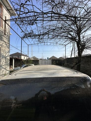 Mercedes-Benz: Satılır ılı:2000 mator 2.2 sdi mexanika karopka yer sayi 5+1 senedle — 8