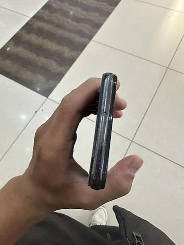 12 iphone pro: Смартфон Samsung (серия Galaxy A, черный цвет корпуса). Дисплей — 2
