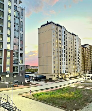 Продажа квартир: 3 комнаты, 100 м², Элитка, 12 этаж, ПСО (под самоотделку)