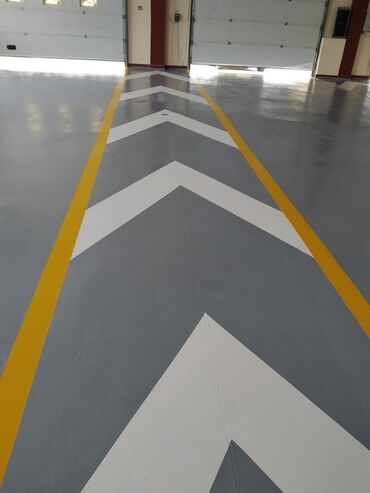Döşəmə işləri: Epoksi pol (epoxy floor) tətbiqi xidməti Təyinat: - Avtodayanacaq və — 9