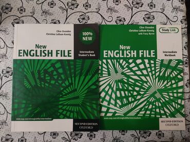Kitablar, jurnallar, CD, DVD: English file intermidiate