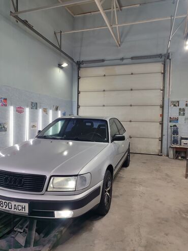 Audi 100: 1994 г., 2.6 л, Механика, Бензин, Седан