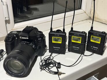 колонка микрофон: Набор для видео- и аудиосъемки: - Зеркальная камера Canon EOS 80D с