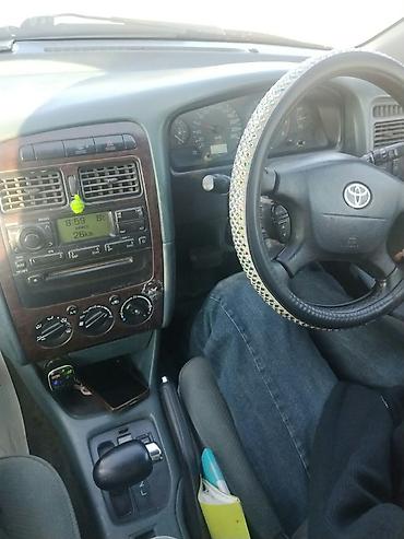 пепельница автомобильная: Toyota Avensis: 2002 г., 2 л, Автомат, Бензин, Седан — 4