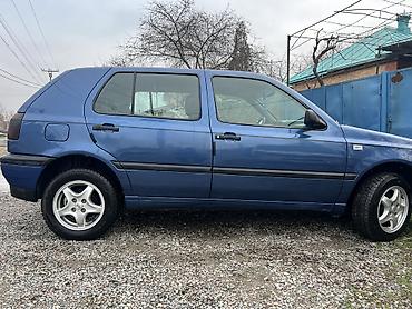 Volkswagen: Volkswagen Golf: 1995 г., Хэтчбэк — 3