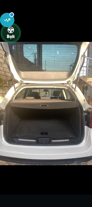 Renault: Salam gencede maşınların satışı və lizinginede köməklik göstərilir — 6