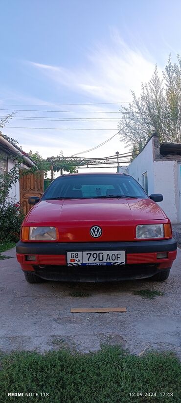 вито 2 8: Volkswagen Passat: 1989 г., 1.8 л, Механика, Бензин, Универсал