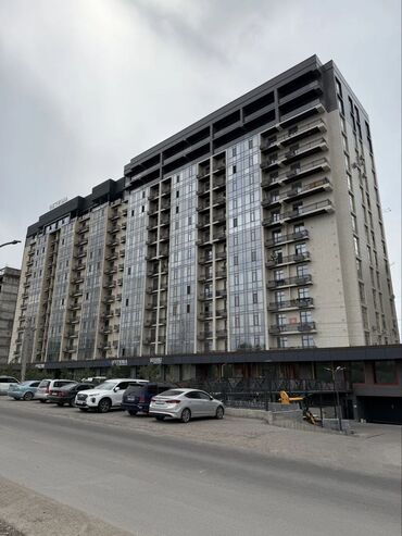 3х комнатная квартира в джале: 3 комнаты, 128 м², Элитка, 2 этаж