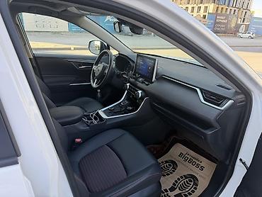 200: Toyota RAV4: 2022 г., 2.5 л, Автомат, Гибрид, Кроссовер — 4