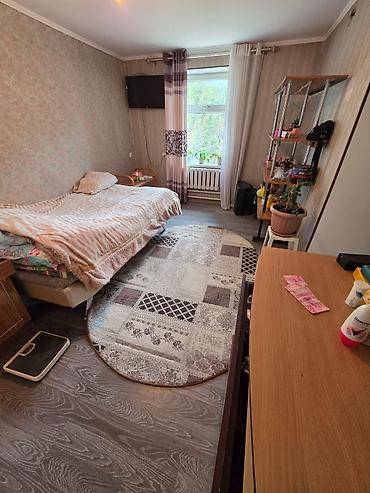 стоимость бишкек: 3 комнаты, 75 м² — 9