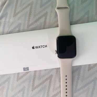 аксессуары для проекторов smart technologies: Apple watch se 40mm gold полный комплект коробка, зарядка состояние