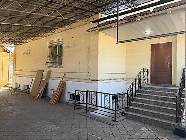 Долгосрочная аренда домов: 300 м², 9 комнат — 3