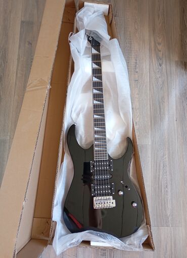 Elektro gitaralar: Elektron gitara, 6 sim, Yeni, Ünvandan götürmə, Ödənişli çatdırılma