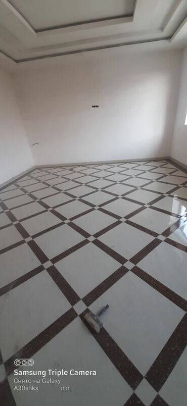 Plitə işləri: Hər növ Kermoqranitlərin vurulması — 19