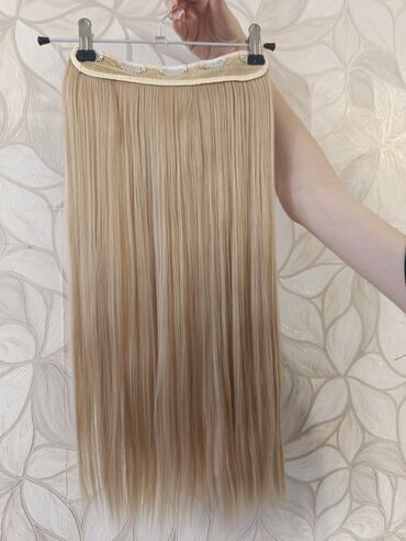 Təbii saçlar, pariklər: Taxma saçlar, Süni — 5