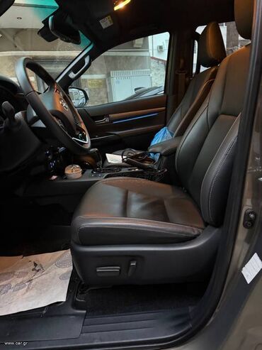 Toyota: Toyota Hi-Lux: 2.8 l. | 2023 έ. Πικάπ — 10