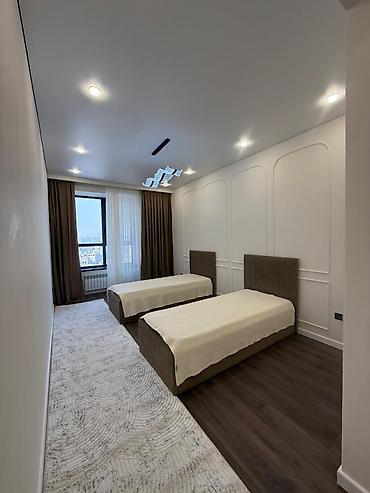 Продажа квартир: 3 комнаты, 107 м², Элитка, 9 этаж, Дизайнерский ремонт — 1