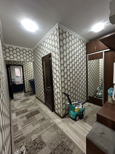 Продажа квартир: 1 комната, 56 м², 106 серия улучшенная, 3 этаж, Евроремонт — 3